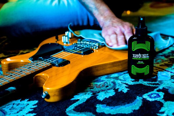 How to Maintain Your Bass Guitar