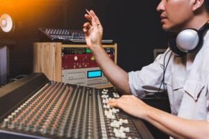 Working with Artists: How Music Producers Create Hit Songs